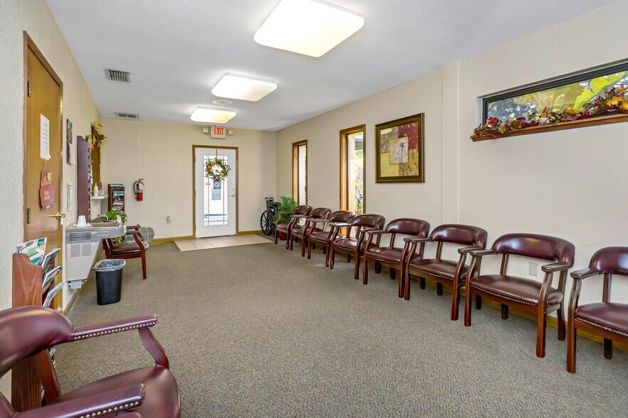 More Photos Of 701 N Hercules Ave, Clearwater Medical For Sale