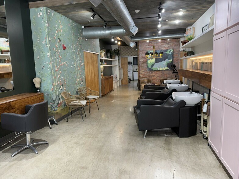 More Photos Of 430 S Commerce, Wichita Apartments For Lease