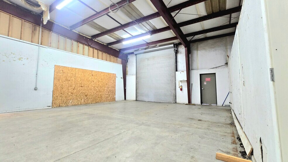 More Photos Of 22755 Antelope Blvd, Red Bluff General Retail For Lease