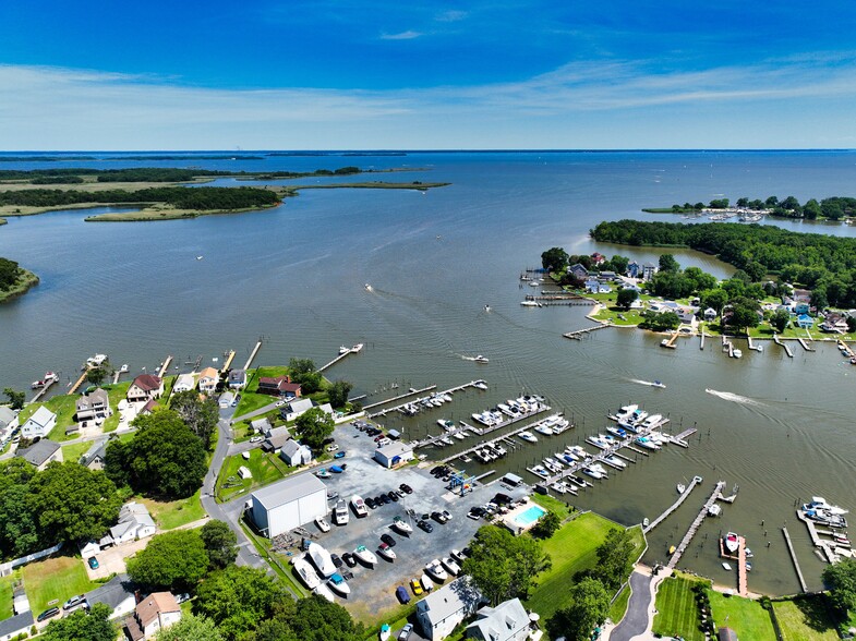 Primary Photo Of Seneca Park Rd, Middle River Marina For Sale