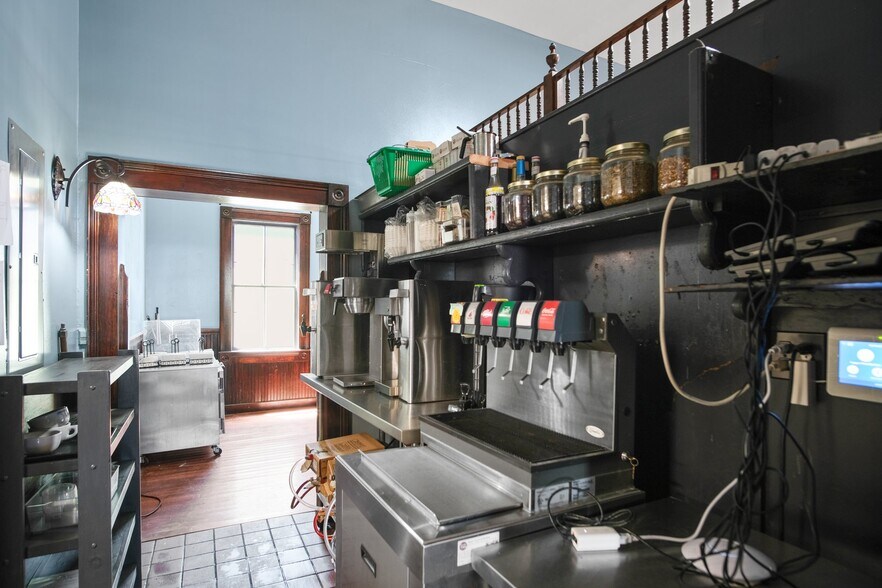 More Photos Of 18723 Main St, Jamestown General Retail For Sale