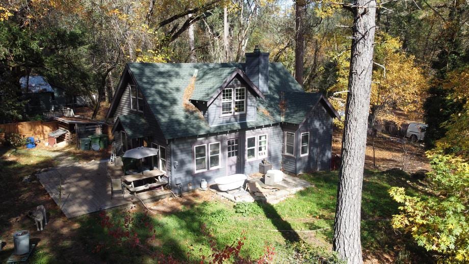 More Photos Of 15960 Bottle Rock Rd, Cobb Hotel For Sale