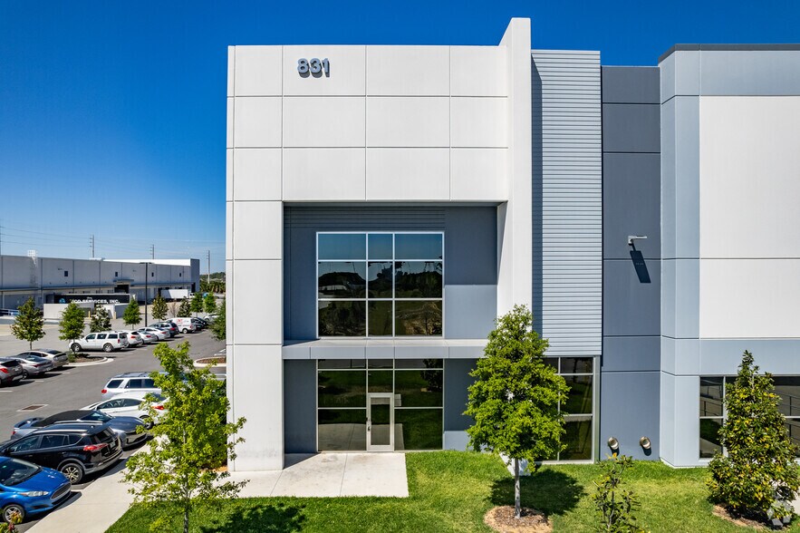 More Photos Of N Old Lake Wilson Rd, Kissimmee Unknown For Lease