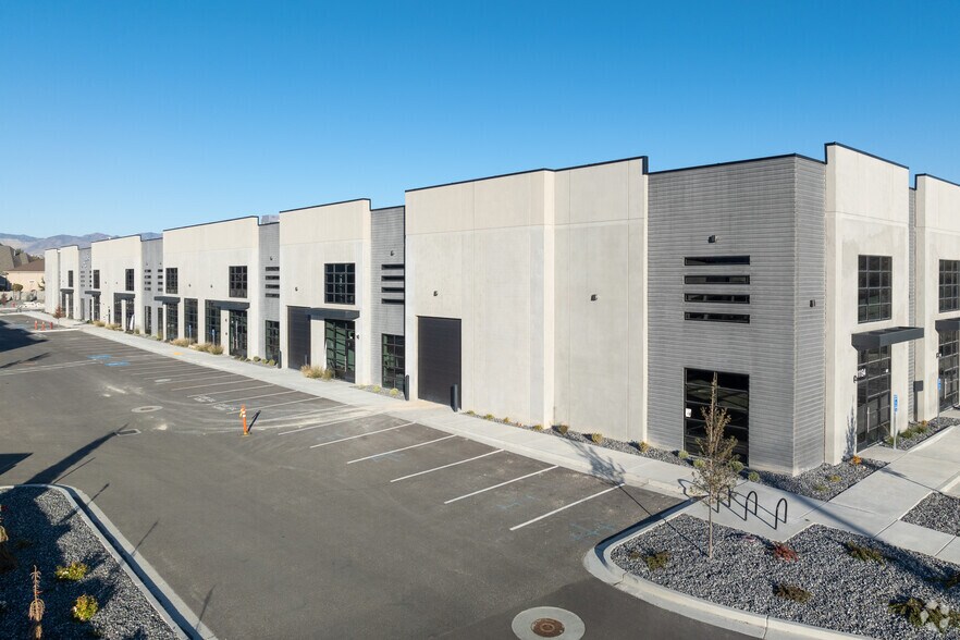 Primary Photo Of 11196 Redwood Rd, South Jordan Warehouse For Lease