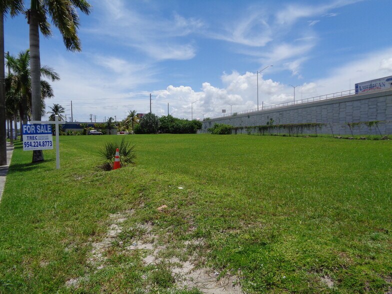 More Photos Of 3939 N Powerline Rd, Fort Lauderdale Land For Sale