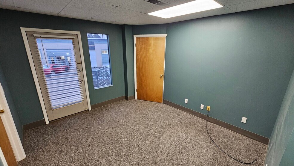 More Photos Of 12100 W 52nd Ave, Wheat Ridge Warehouse For Lease