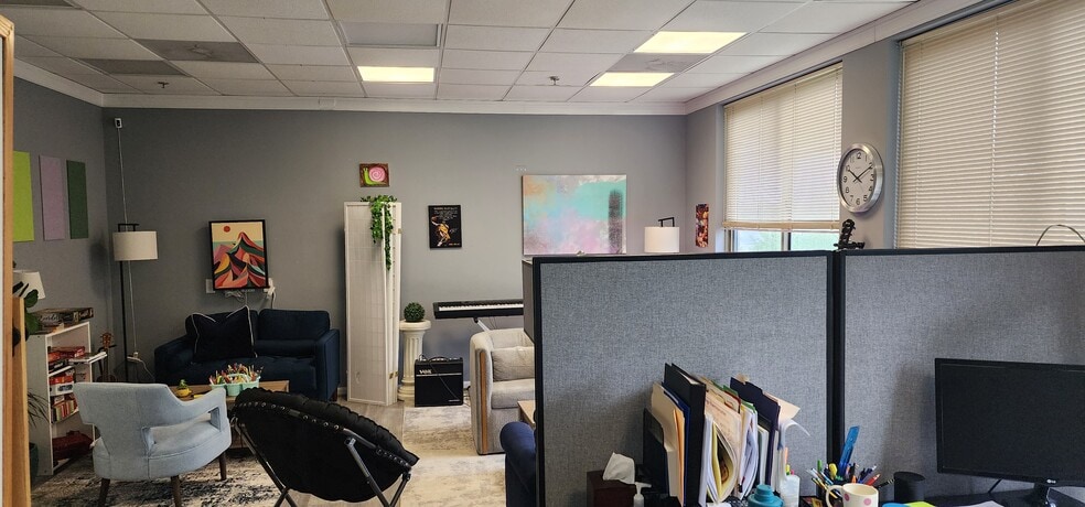 More Photos Of 44335 Premier Plz, Ashburn Medical For Sale