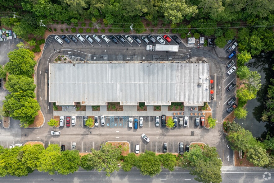 More Photos Of 717 Old Trolley Rd, Summerville Unknown For Lease