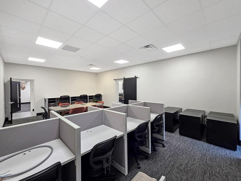 More Photos Of 3410 I-10 W, Orange Office For Sale