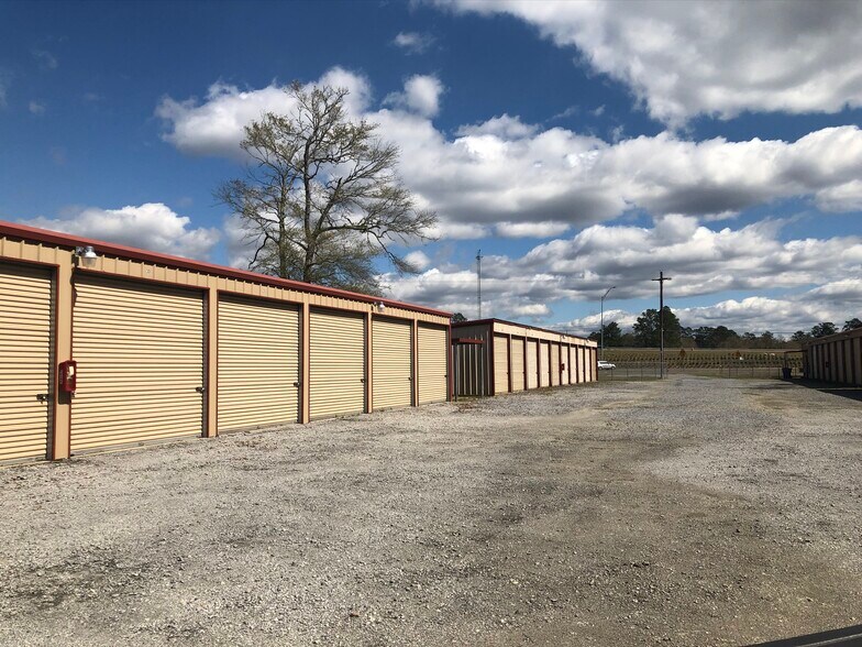 More Photos Of 1882 Highway 69 S, Lumberton Self Storage For Sale