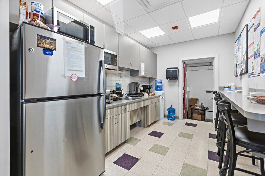 More Photos Of 392 Main St, Hackensack Freestanding For Sale