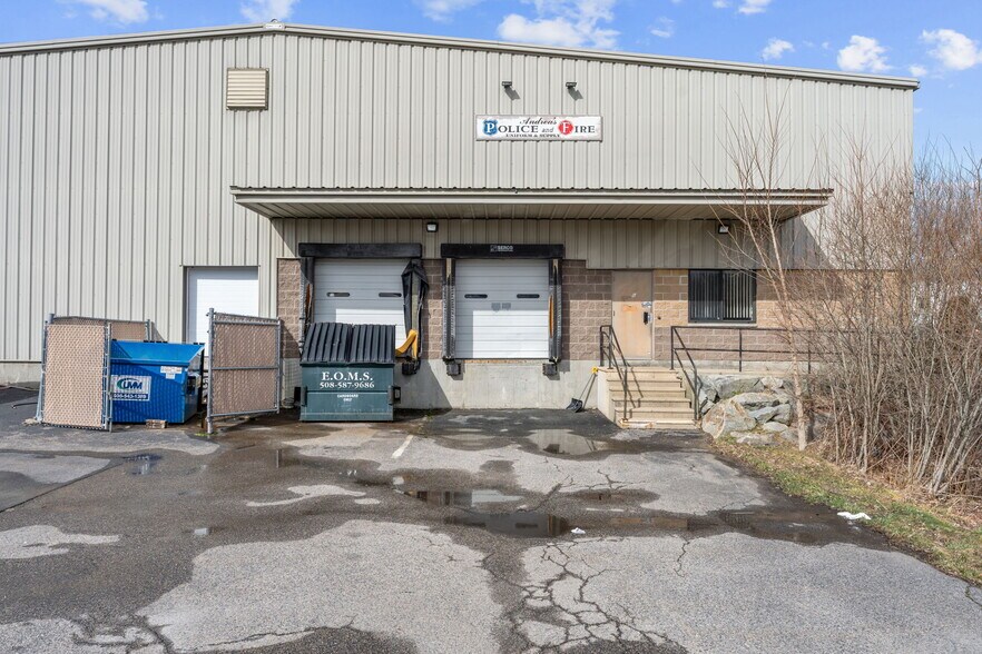 More Photos Of 20 Bellows Rd, Raynham Warehouse For Lease