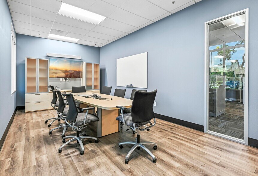 More Photos Of 3164 Lionshead Ave, Carlsbad Office For Sale