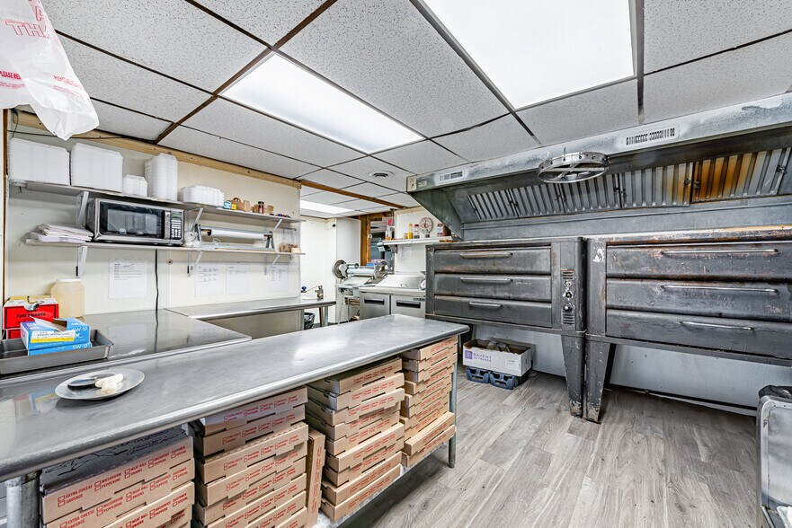 More Photos Of 116 S Walnut St, Ligonier Township Specialty For Sale