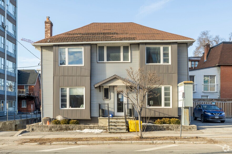 More Photos Of 304 O'connor St, Ottawa Office For Sale