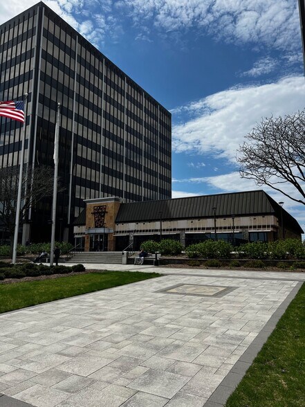 More Photos Of 407 Hackensack Ave, Hackensack Restaurant For Lease