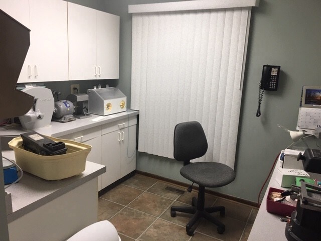 More Photos Of 77 E Crystal Lake Ave, Crystal Lake Medical For Sale