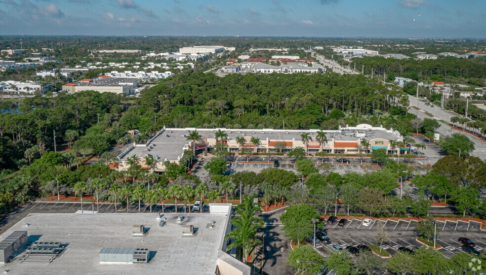More Photos Of 4800 W Hillsboro Blvd, Coconut Creek General Retail For Lease