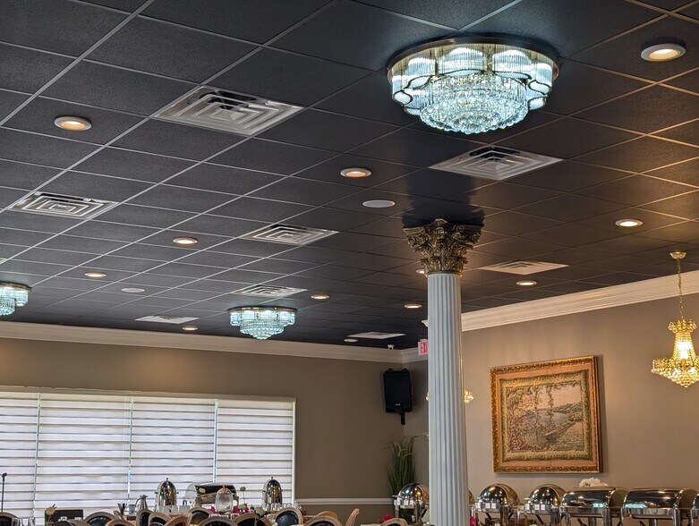 More Photos Of 1437 N US Highway 1, Ormond Beach Office For Sale