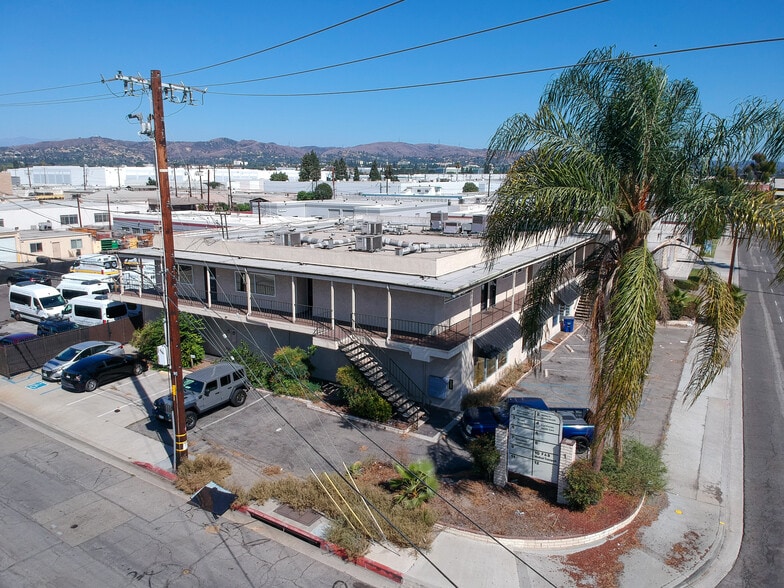 Primary Photo Of 11751 Slauson Ave, Santa Fe Springs Light Distribution For Lease
