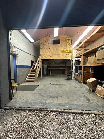 More Photos Of 99 Prince Rd, Rocky Point Land For Lease