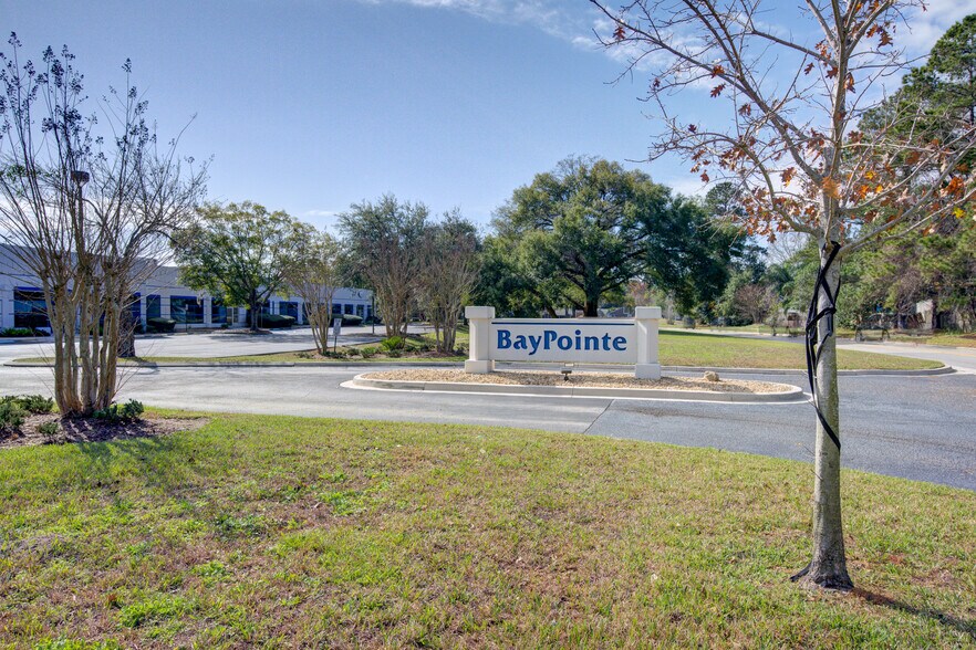 More Photos Of 6600 Youngerman Cir, Jacksonville Unknown For Lease