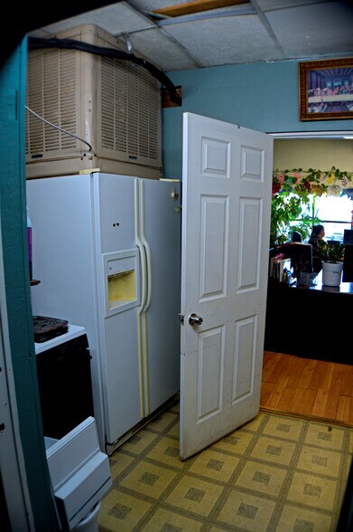 More Photos Of 1085-1091 S Federal Blvd, Denver Storefront Retail Office For Sale