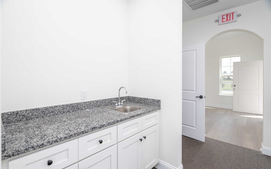 More Photos Of 130 Land Grant St, Saint Augustine Medical For Lease