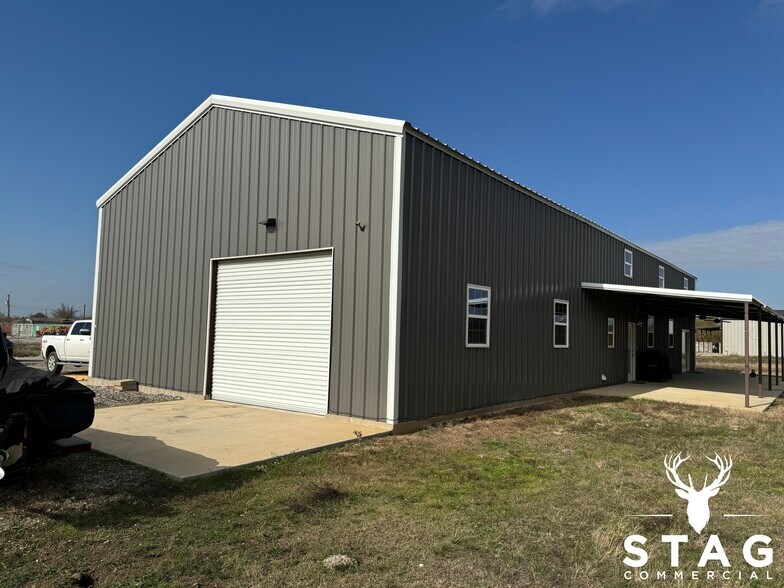 More Photos Of 4077 Seaborn Rd, Ponder Research And Development For Lease