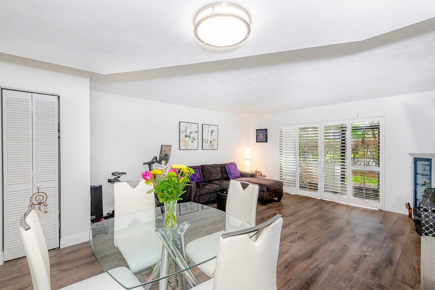 More Photos Of 89 Deer Creek Rd, Deerfield Beach Apartments For Sale