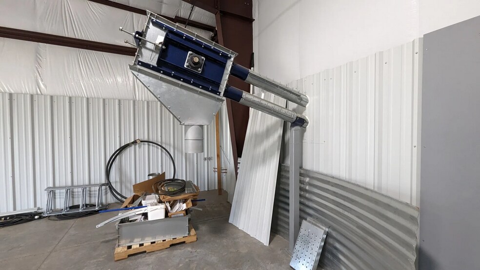 More Photos Of 605 Greenway Ct, Reedsburg Industrial For Sale