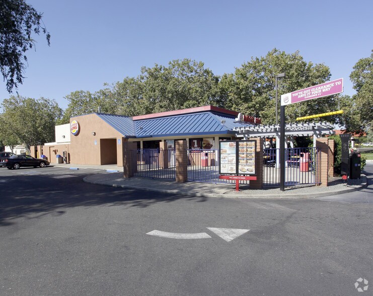 More Photos Of 700-1020 W Kettleman Ln, Lodi Unknown For Lease