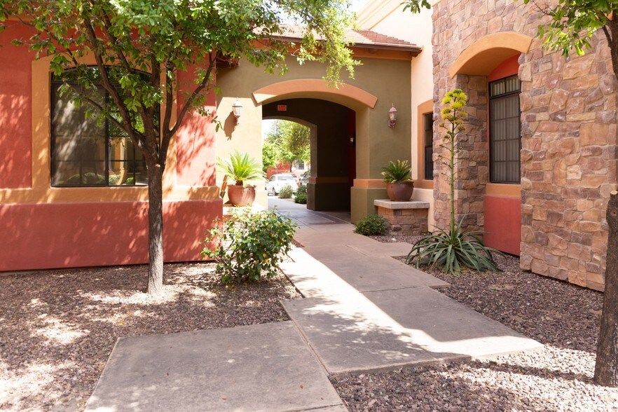 More Photos Of 7233 E Baseline Rd, Mesa Office For Lease