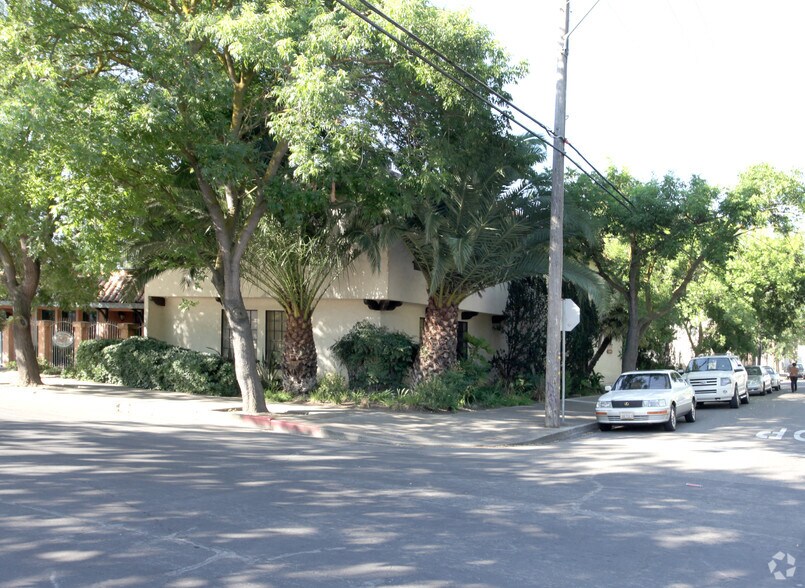 More Photos Of 1420 F St, Modesto Office For Lease