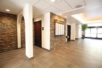 More Photos Of 3180 Willow Ln, Thousand Oaks Medical For Lease