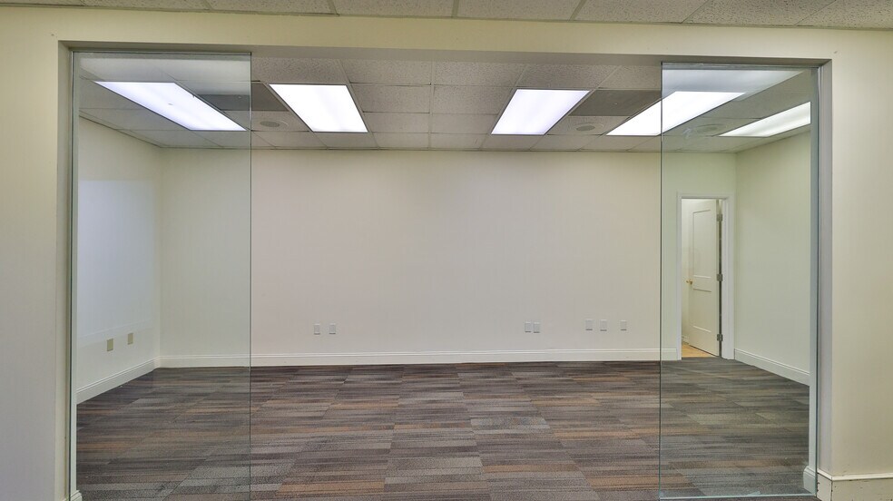 More Photos Of 4 Old Kings Rd N, Palm Coast Medical For Lease