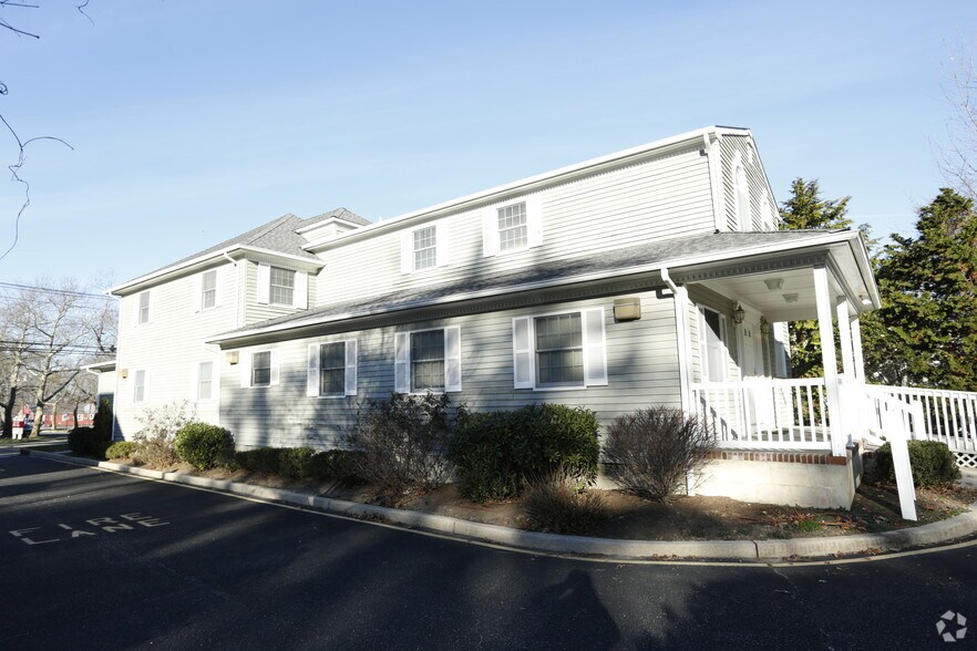 More Photos Of 615 Main St, Toms River Office For Sale
