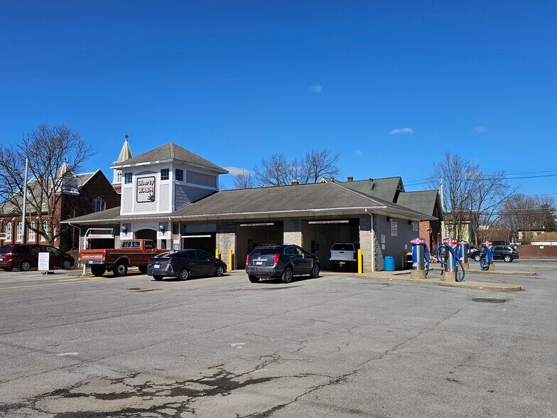 More Photos Of 316 W Liberty St, Rome Specialty For Sale