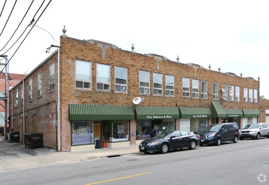 More Photos Of 303-311 Mulberry St, Rockford Storefront Retail Residential For Lease