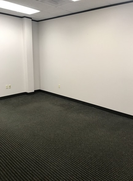 More Photos Of 1115 Gemini St, Houston Office For Lease