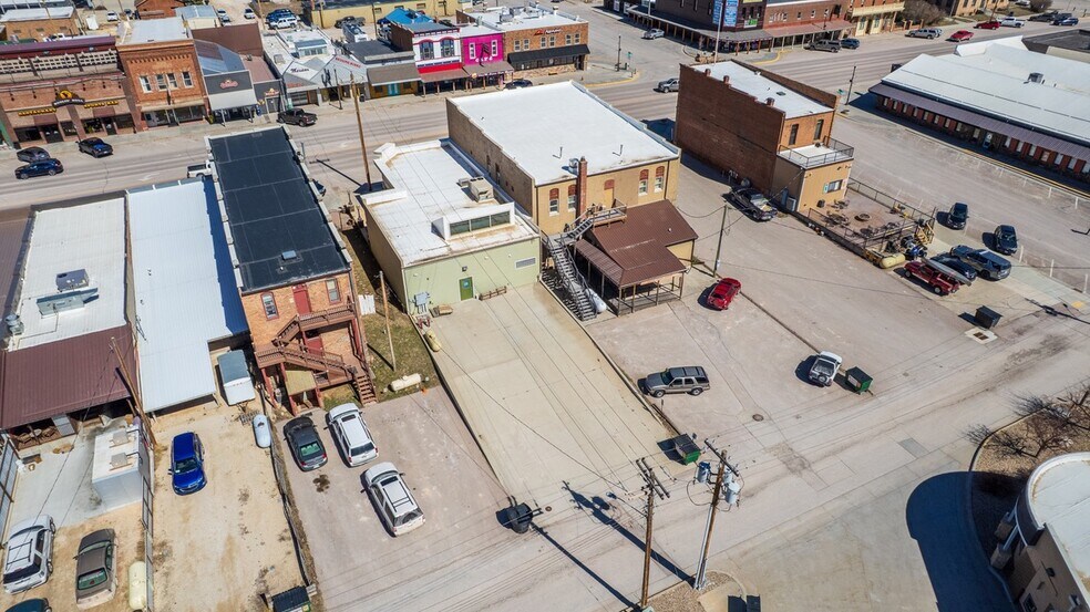 More Photos Of 528 Mount Rushmore Rd, Custer Restaurant For Sale