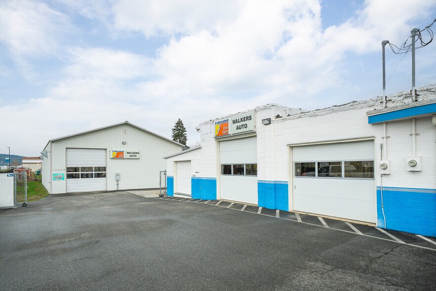 More Photos Of 19011 E Appleway Ave, Spokane Valley Auto Repair For Sale