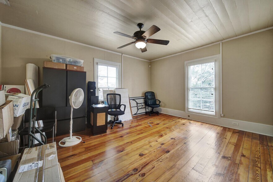 More Photos Of 500 W John St, Matthews Office For Sale