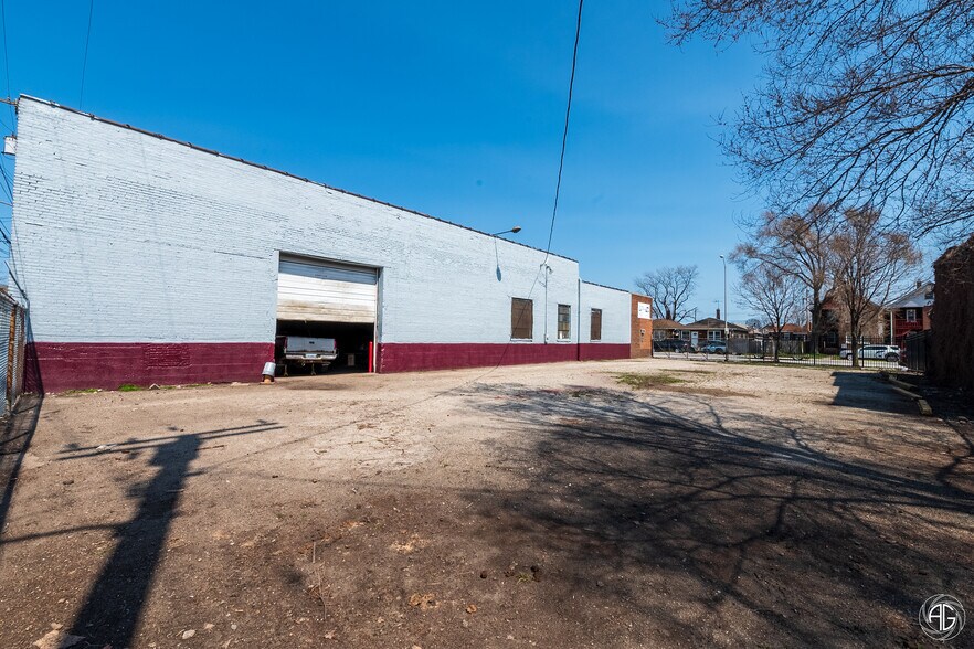 More Photos Of 4014 Euclid Ave, East Chicago Auto Repair For Sale