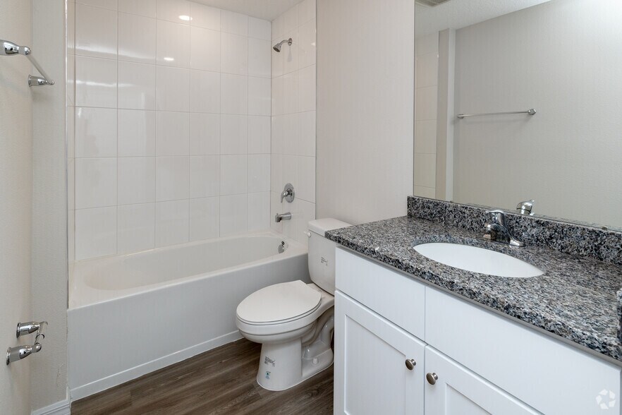 More Photos Of 9612 Hood Rd, Jacksonville Apartments For Sale