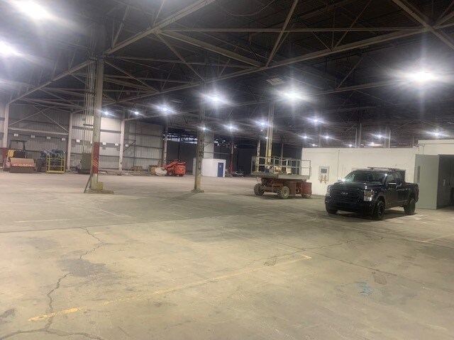 More Photos Of 1601 Hunter Ave, Niles Warehouse For Lease