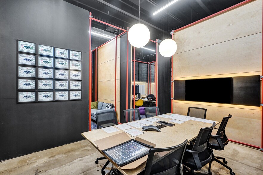 More Photos Of 5705-5785 NW 84th Ave, Miami Warehouse For Lease