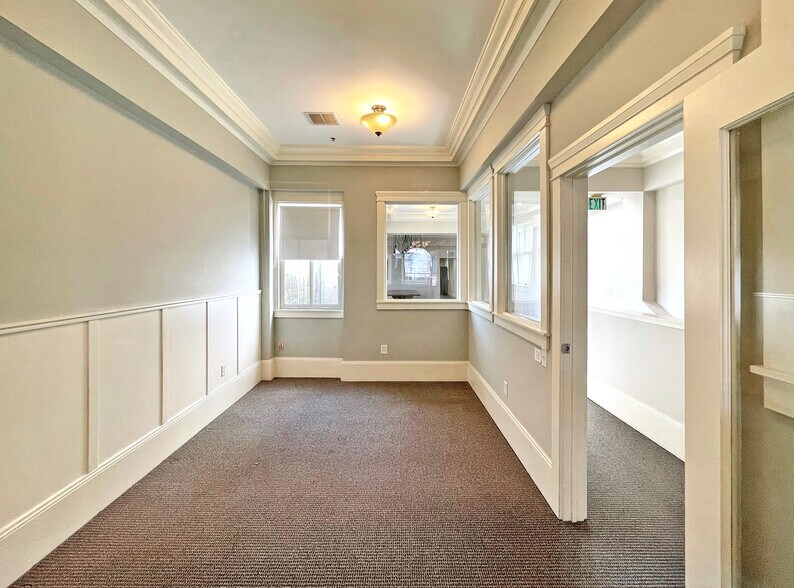 More Photos Of 2014 Shattuck Ave, Berkeley Office For Lease