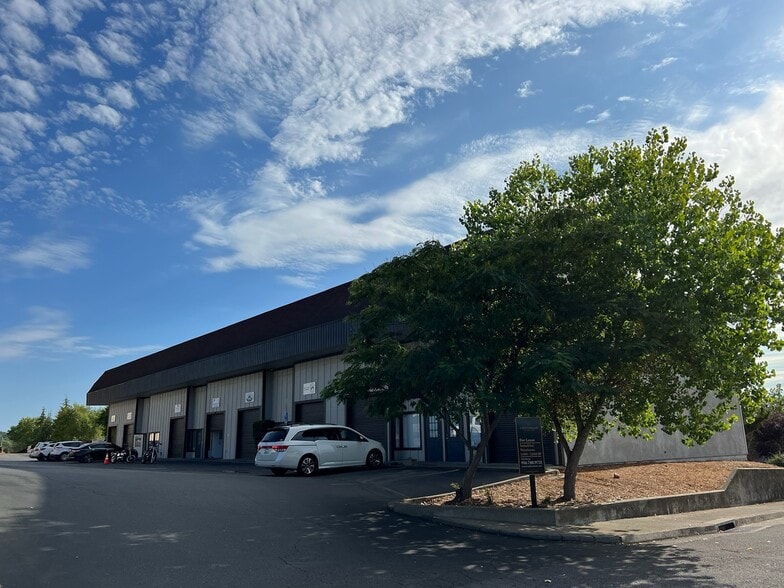 More Photos Of 4039 Grass Valley Hwy, Auburn Light Manufacturing For Lease