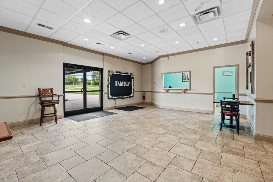 More Photos Of 1975 Haggard Ct, Lexington Religious Facility For Sale